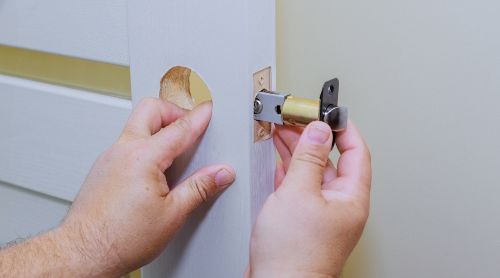 How to Know When It’s Time to Replace or Rekey Your Locks